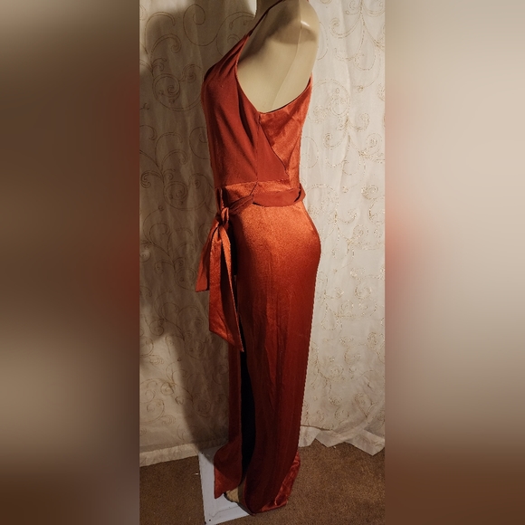 Halston Heritage NWT dress sz 4 & 6 Sz 6 Is Back !   MLR - Picture 4 of 5